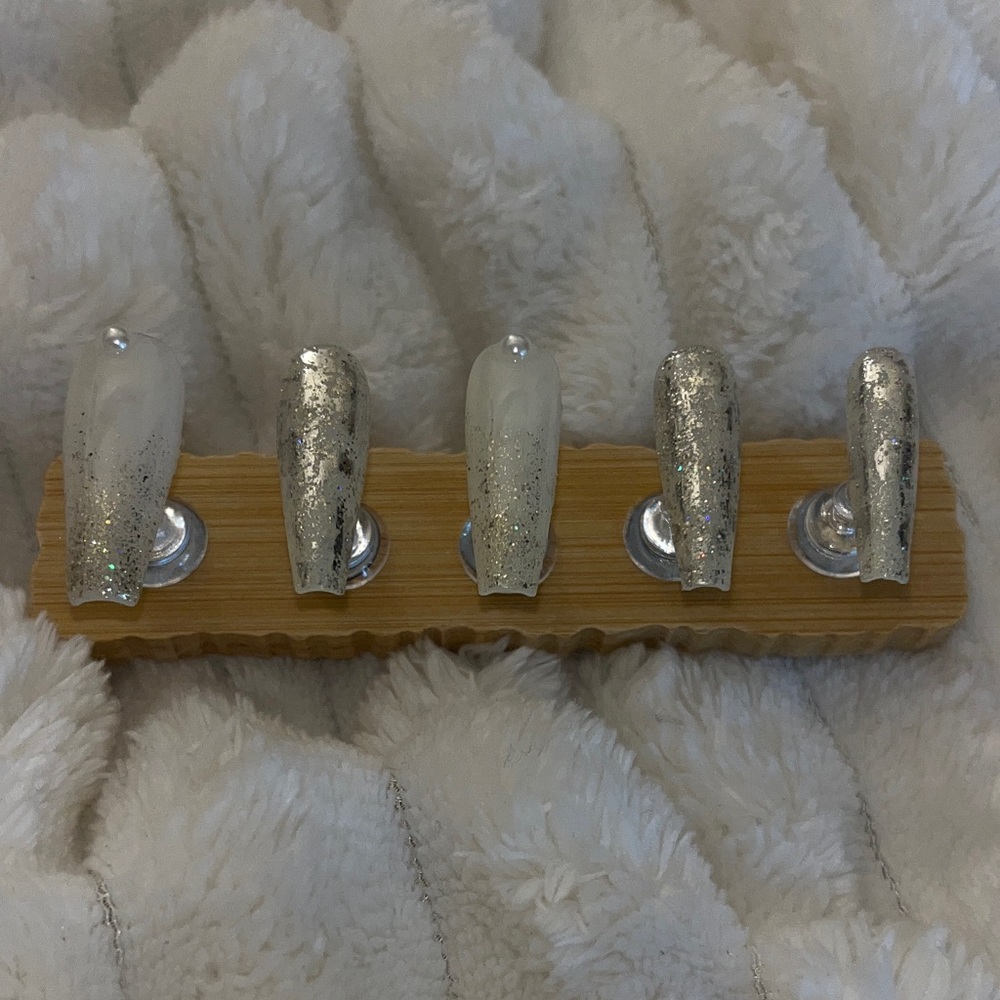 Silver Glitter Press-On Nails